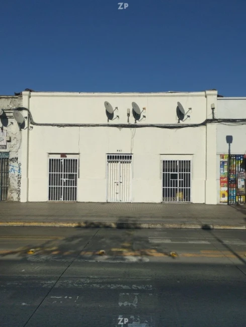 Oportunidad Única en el Corazón de Barrio Comercial!