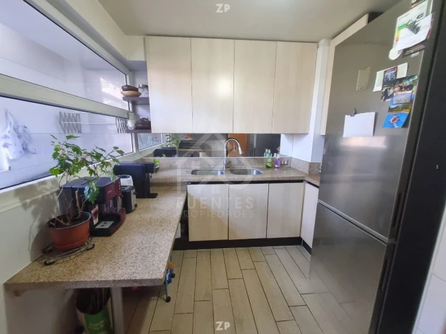 Venta de departamento Villa Frei, excelente conectividad