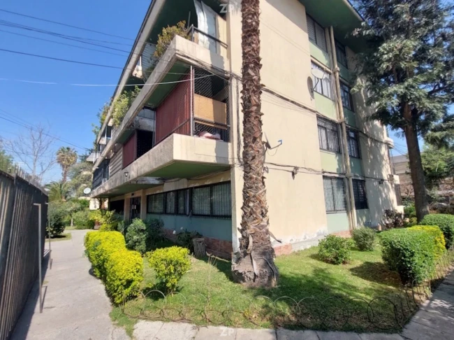 Venta de departamento a pasos del Metro Los Quillayes