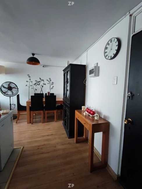 Venta departamento a una cuadra del metro