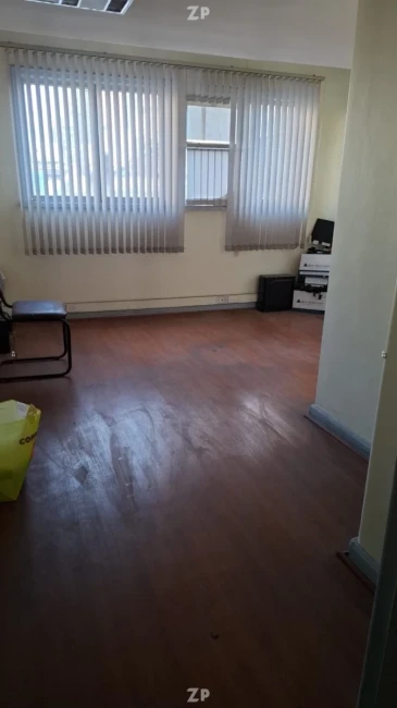 Departamento en venta con áreas de circulación bien iluminadas
