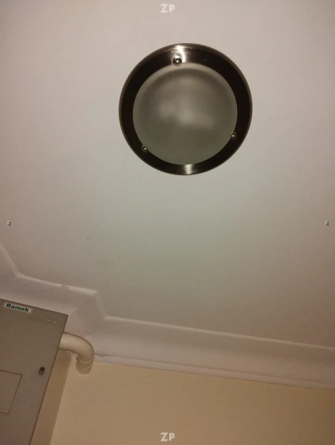Departamento en venta con áreas de circulación bien iluminadas