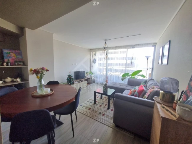 Venta departamento tipo duplex ubicado a pasos de metro Irarrazabal