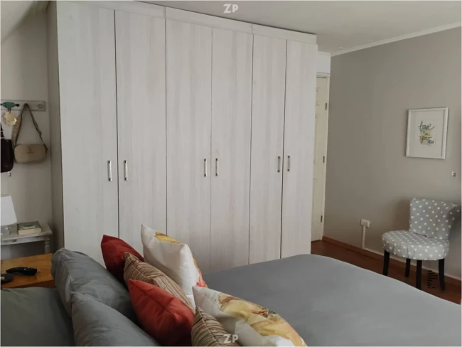 VENTA CASA G.G.VIDELA CON CUATRO ESQUINAS