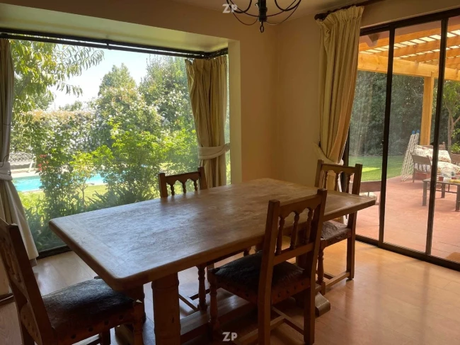 En venta Amplia y acogedora casa en el corazón de Huechuraba