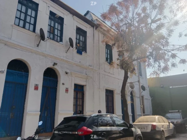 En venta propiedad se emplaza en Casco histórico del centro de Santiago