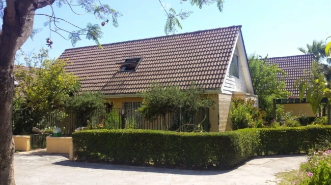 VENTA EXCELENTE CASA COMDOMINIO LA FLORIDA