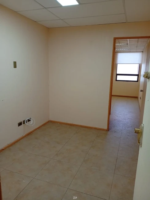 Oficina Arriendo en edificio Obelisco