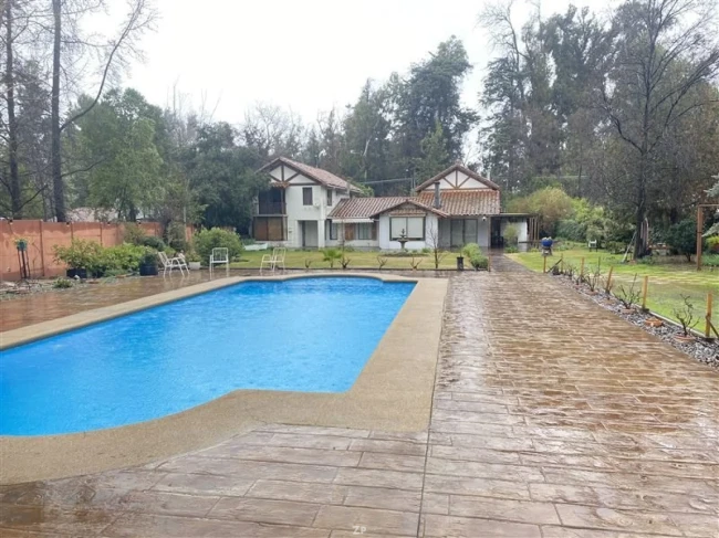 Parcela en Venta en Av. Concha y Toro, Pirque | 3.600 m² de Terreno 