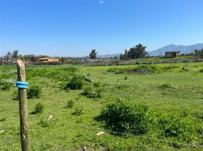 Parcela en venta de 5.000 m² con factibilidad de agua y luz
