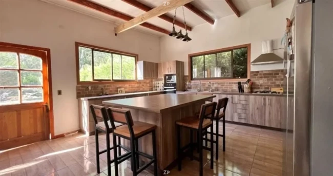 Parcela en Venta en Camino Rinconada de San Vicente | 5.000 m² con 2 Casas