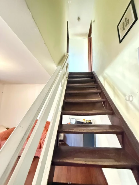 Casa en Venta en Mac Iver | 2 Dormitorios y Amplio Patio