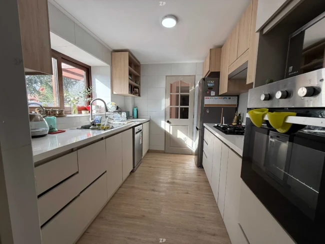 Casa en Venta en Pueblo de Naturales | 4 Dormitorios y Quincho