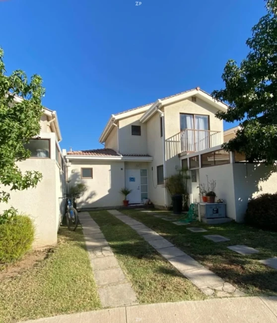 Casa en Venta en Eusebio Lillo | 3 Dormitorios y 150 m²