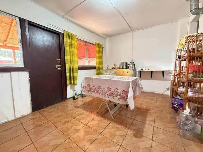Casa en Venta en Mac Iver | 2 Dormitorios y Amplio Patio