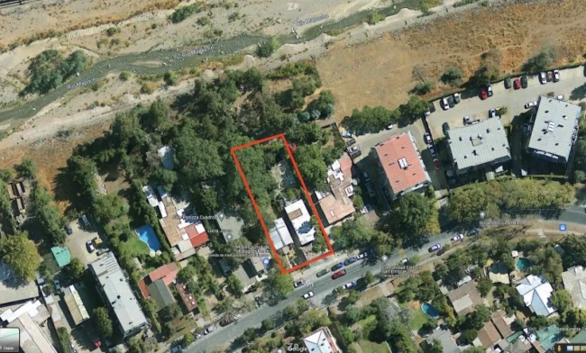 Terreno en venta de 860 m² con 2 casas y potencial inmobiliario
