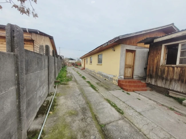 Terreno en venta de 1.732 m² con 2 casas de 3 dormitorios