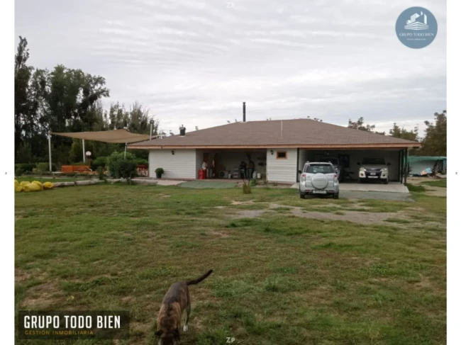 Parcela en venta con casa de 294 m², piscina, 2 dormitorios y condominio