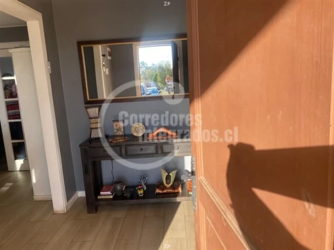 Parcela en venta con casa de 4 dormitorios y 226 m² construidos