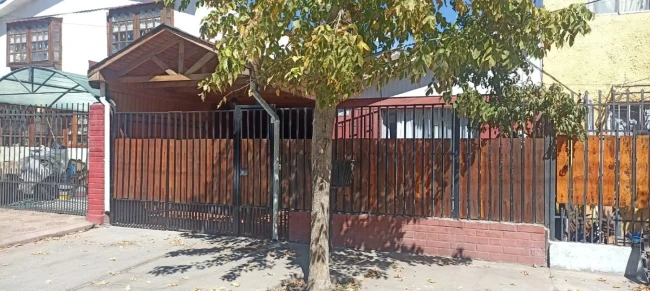Casa en Venta en Santa Julia, Rancagua | 4 Dormitorios y Recepción Definitiva