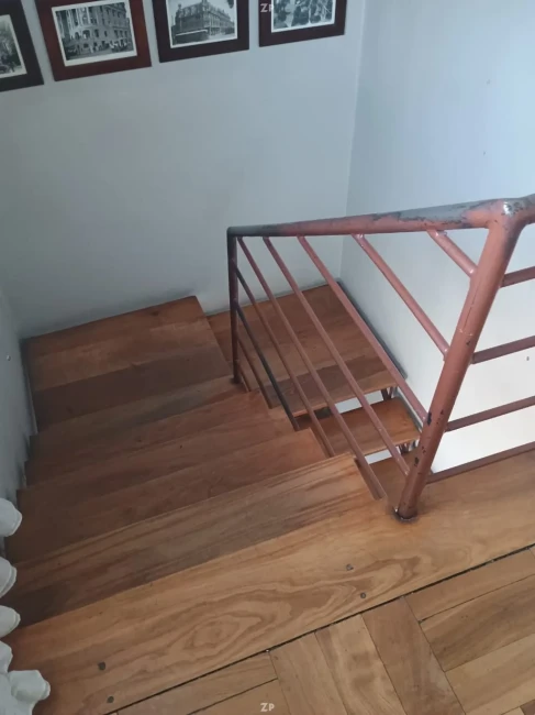 Casa en Venta en José Salas | 167 m² Construidos y Departamento Interior