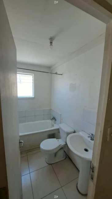 Casa en Venta en Villa Fernando Debesa | 2 Dormitorios y 80 m²