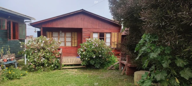 Casa en Venta en La Isla | 2 Cabañas a Pasos de la Playa