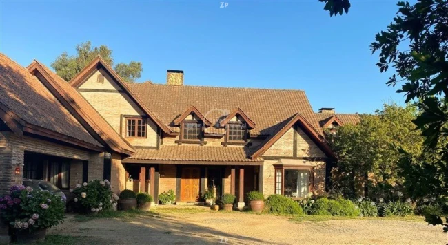 Casa en Venta en Camino a Roma | 5.000 m² y 446 m² Construidos