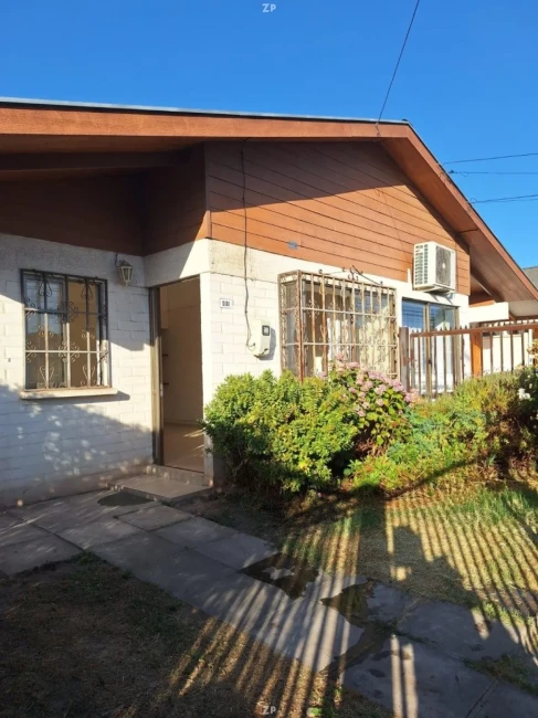 Casa en Venta en Villa Haras | 3 Dormitorios y Logia Techada