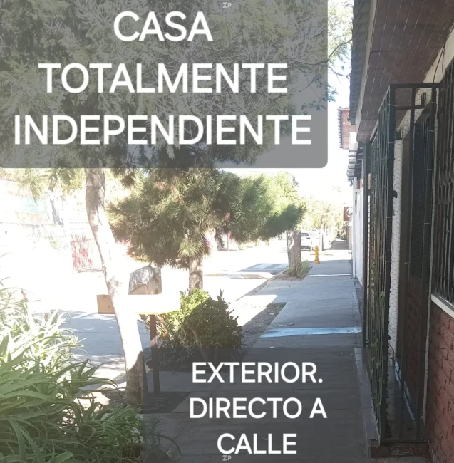 $300000 CASA PEQUEÑA. SIN PATIO, SIN ESTACIONAMIENTO 2D, 1B LIVING COMEDOR, BAÑO