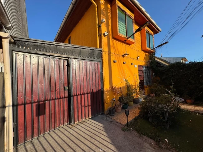 Casa en Venta en Villa Doña Ester 2 | 3 Dormitorios y Bodega