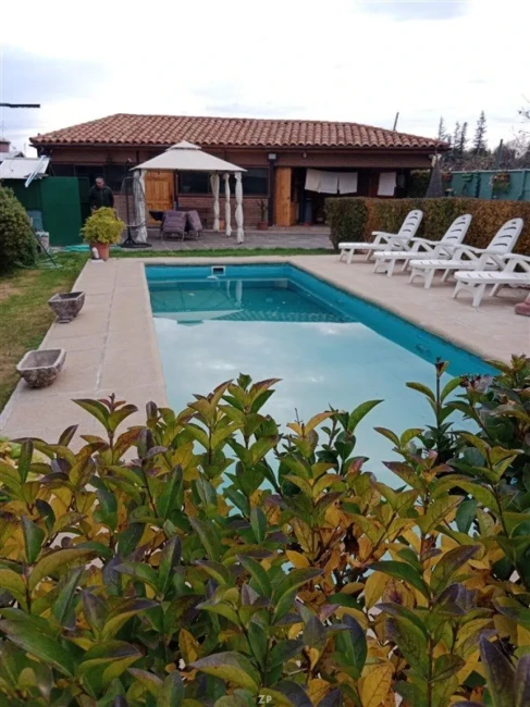 Casa en Venta en Los Gomeros, Rengo | Parcela de 1.250 m² con Piscina, Quincho