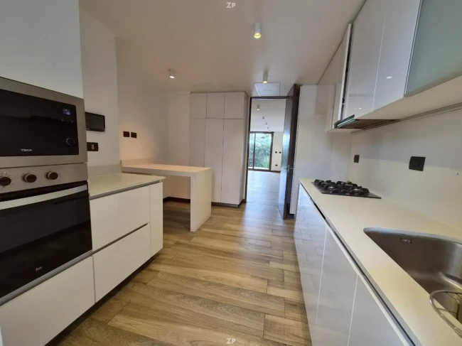 Departamento en Venta con Jardín en Edificio Plaza Triana, Rancagua