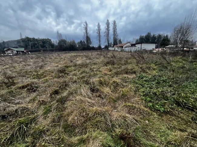 Se vende Parcela de 5.000 m2, rol propio, factibilidad de agua, luz