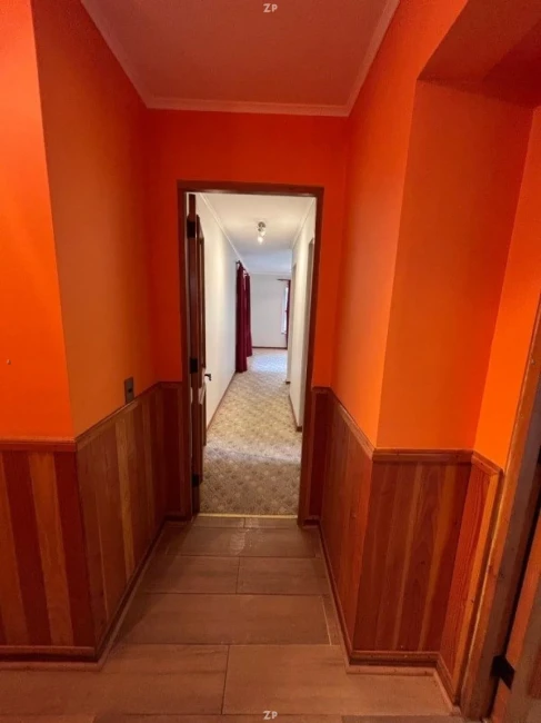 Parcela en venta de 10.482 m² con 9 dormitorios, piscina y terraza