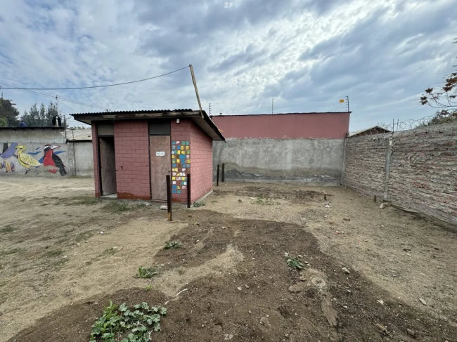 Terreno en venta de 1.020 m² urbanizado en esquina frente a avenida principal
