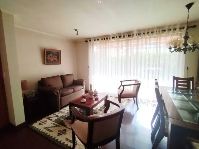 Casa en Venta en Buin | 3 Dormitorios en Barrio Cerrado con Terraza y Estacionam