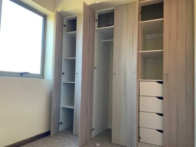 Casas en Venta en Buin | 2 Casas de 3 Pisos con 6 Dormitorios y 8 Baños