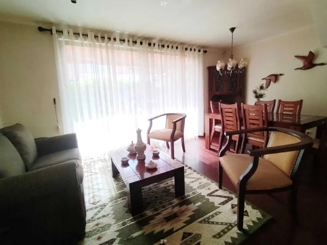 Casa en Venta en Buin | 3 Dormitorios en Barrio Cerrado con Terraza y Estacionam