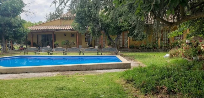 Casa en Venta en Camino El Cerrillo, Linderos, Buin | Parcela de 10.000 m²