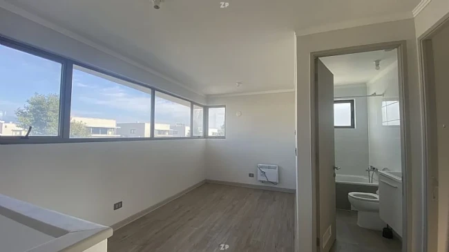 Casa en Venta en Condominio Los Castaños, Linderos, Buin | 3 Dormitorios