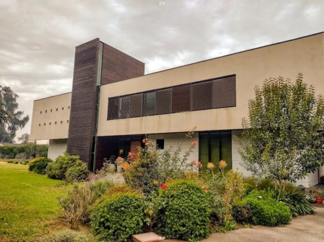 Casa de Lujo en Venta en Condominio Tierra Buena, Linderos, Buin | 5.000 m²