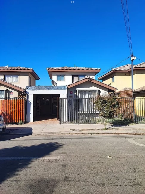 Casa en Venta en Valle Tranquilo, Buin | 3 Dormitorios, Quincho y Terraza
