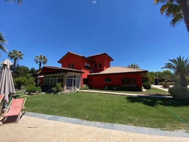 Casa Colonial en Venta en Buin | Parcela de 20.000 m² con Piscina, Multicancha y