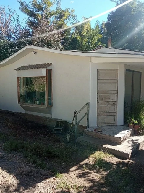 Casa en Venta en Camino Buin Maipo, Buin | 930 m² de Terreno con Departamento