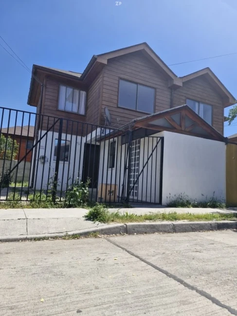Casa en Venta en Villaseca, Buin | 3 Dormitorios, Terraza y Estacionamiento