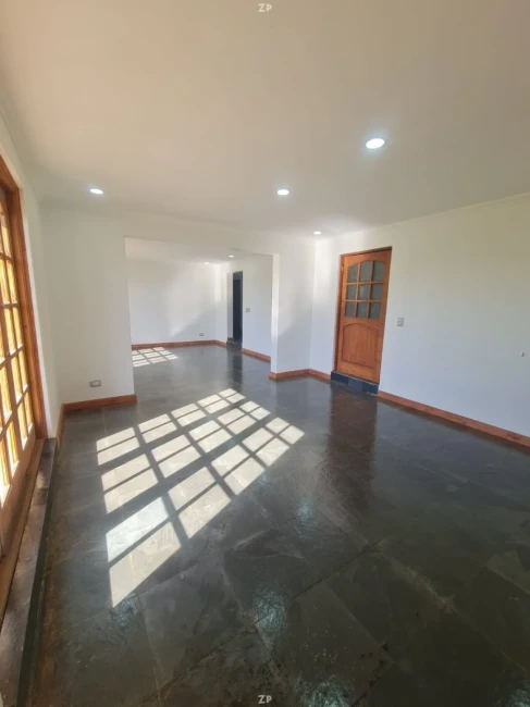 Casa en Venta en Buin con Parcela de 5.264 m² | 10 Dormitori…