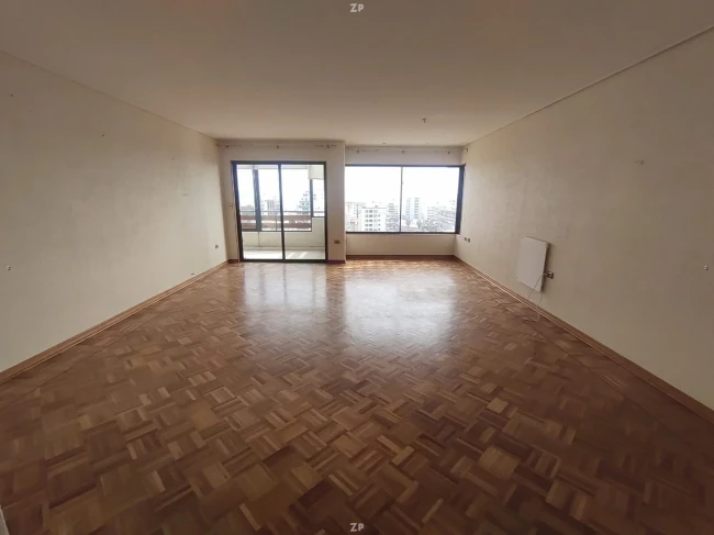 Departamento en Venta en 3 Poniente | 4 Dormitorios y Terraza