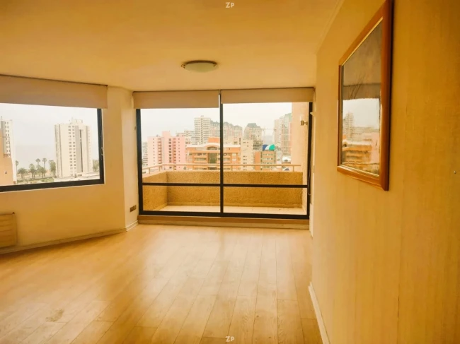 Departamento en Venta 2 Dormitorios con Terraza, Estacionamiento y Bodega