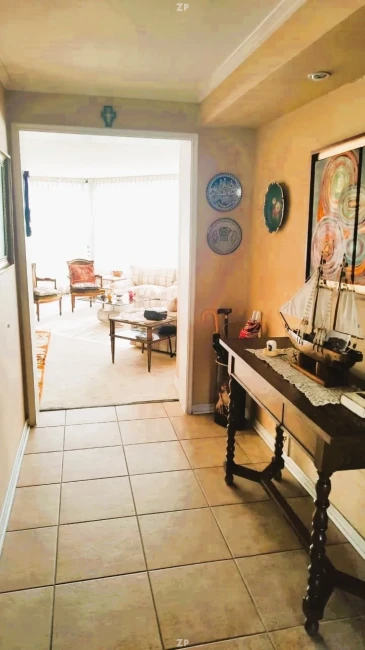 Departamento en Venta 4 Dormitorios con 2 Estacionamientos en 1 Poniente, Viña d